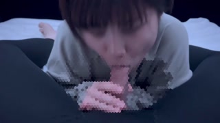 Short-cut college student with dark hair gets oral ejaculation in a thick blowjob and a lot of sperm