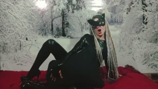 Cat-woman Fucks a pillow