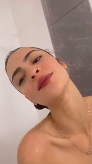 🙈🙈I show my nipples and pircing them🙈🙈