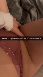 Cheerleader with Nike Pros cheats with Guy on Snapchat German