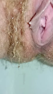 Perv Milf's Pee Diary 💦: Spreaded Hairy Pussy Pissing with a Juicy Anal Farti Close up