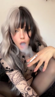 Sexy Alt Egirl smoking naked on the sofa showin her puwussy (full Vid on my OnlyFans/ManyVids)