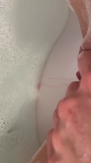 Fingering my tight wet pussy in the bath during my red days .Wet pussy sounds