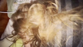 Llego de una fiesta con tragos y se dejó hacer anal y de todo