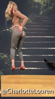 TikToker's pants split open during dance | Embarassed Naked Female