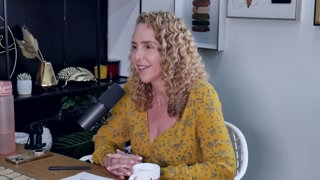 Violet Myers: Average Dicks, Anime &amp; Hooking Up With Fans