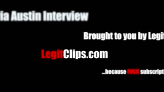 PHAT ASS BIG TIT MILF Olivia SUCKS OFF BIG DICK DUDE &amp; then SWALLOWS JIZZ!