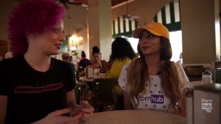 Lindsey Banks Goes Deep at Mardi Gras 2020