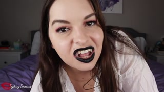 Hooking Up With a Vampire ft. Sydney Screams
