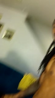 ROYALTY NEEDS HELP WORKING OUT!!
