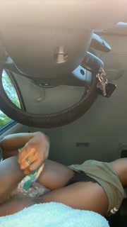 420 pretty  pussy ebony freak creams in car