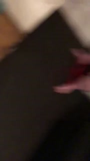 Fat goddess has to pee