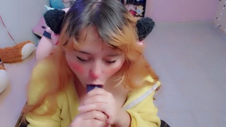 Cute girl does blowjob sloppy with a lot of saliva and it is very excited