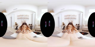 VRALLURE Make-Up with Vanessa