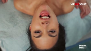 How to Lose Your Virginity Exclusive Tutorial With Apolonia Lapiedra - VIP SEX VAULT